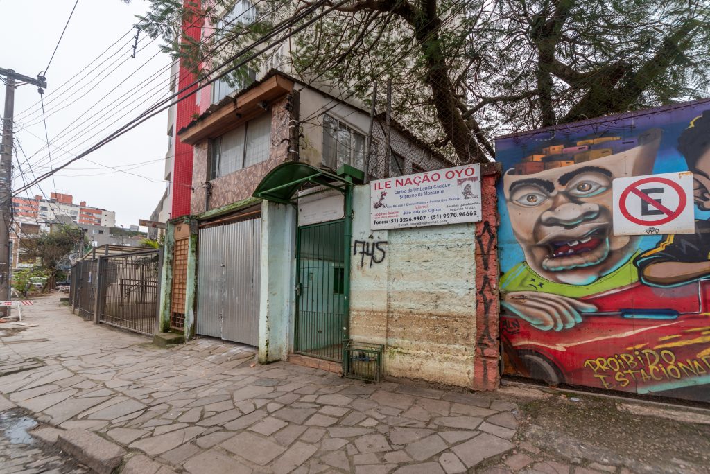 Fachada do Ilê Nação Oyó, um dos terreiros afetados pelas enchentes no Rio Grande do Sul